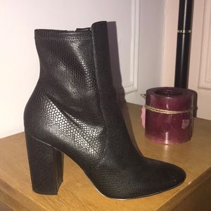ALDO Ankle boot, Block heel